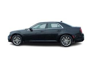2018 Chrysler 300