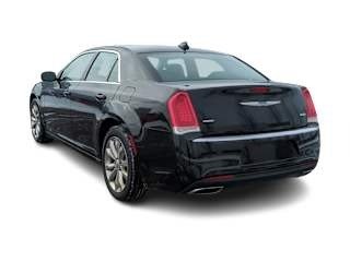 2018 Chrysler 300