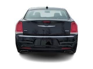 2018 Chrysler 300