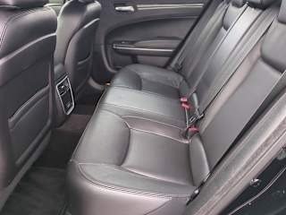 2018 Chrysler 300