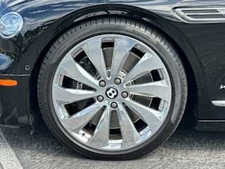 imgi_17_6a7b8a8606a8025f66bd313e 2020 Bentley Flying Spur