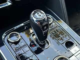imgi_23_6a7b8a8906a8025f66bda811 2020 Bentley Flying Spur