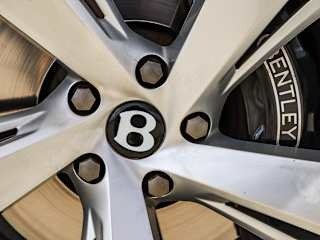 imgi_24_69cf4e8526efacf0cad88ae0 2021 Bentley Bentayga