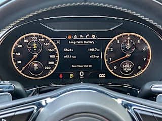 imgi_24_6a7b8a8606a8025f66bd2fe0 2020 Bentley Flying Spur