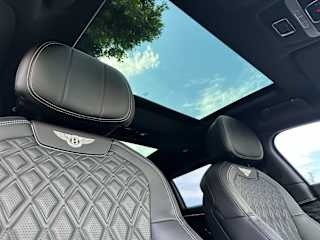 imgi_31_6a7b8a8806a8025f66bd8311 2020 Bentley Flying Spur