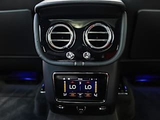 imgi_39_69cf4e8526efacf0cad88f5b 2021 Bentley Bentayga